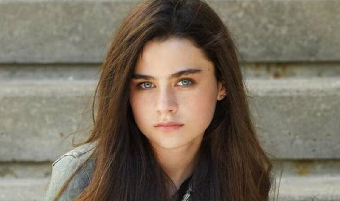 Lola Flanery Net Worth 2022